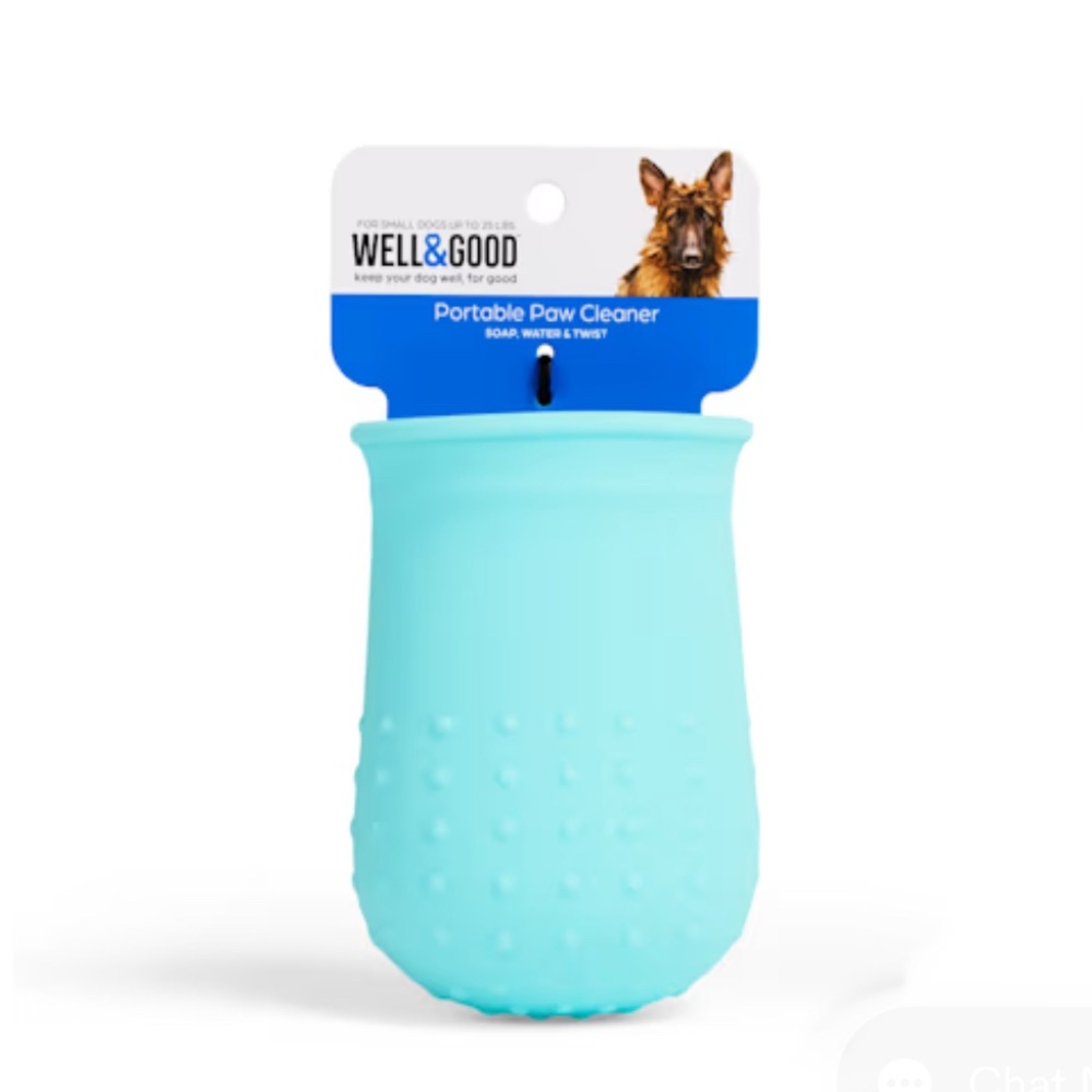 Well & Good Pet On-The-Go Paw Cleaner for Dogs, Small NEW!!